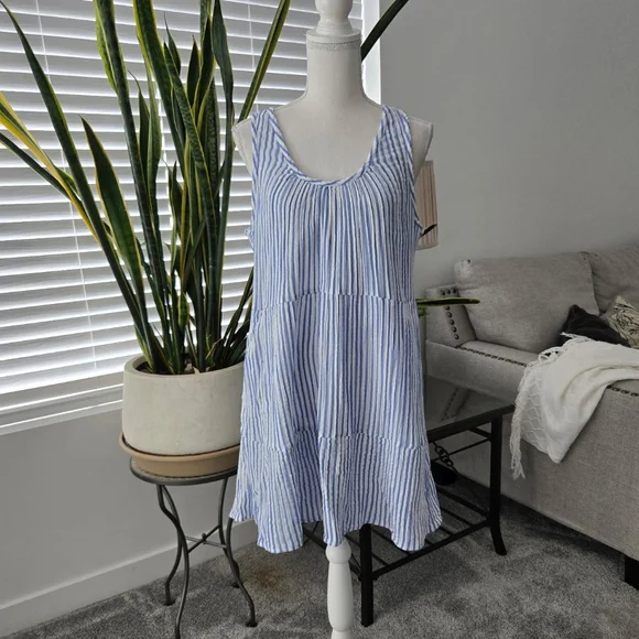universal thread blue striped dress Universal Thread | Stripe Dress with pockets | blue and white striped dress